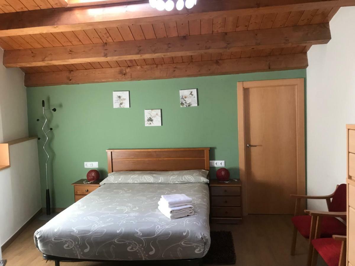Apartaments Ca L'Albert Pobla de Segur Ngoại thất bức ảnh