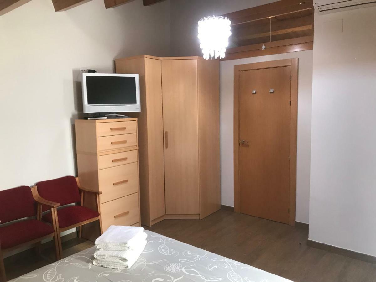 Apartaments Ca L'Albert Pobla de Segur Ngoại thất bức ảnh