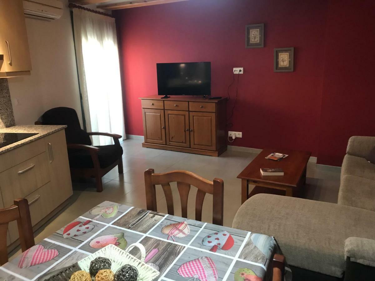 Apartaments Ca L'Albert Pobla de Segur Ngoại thất bức ảnh